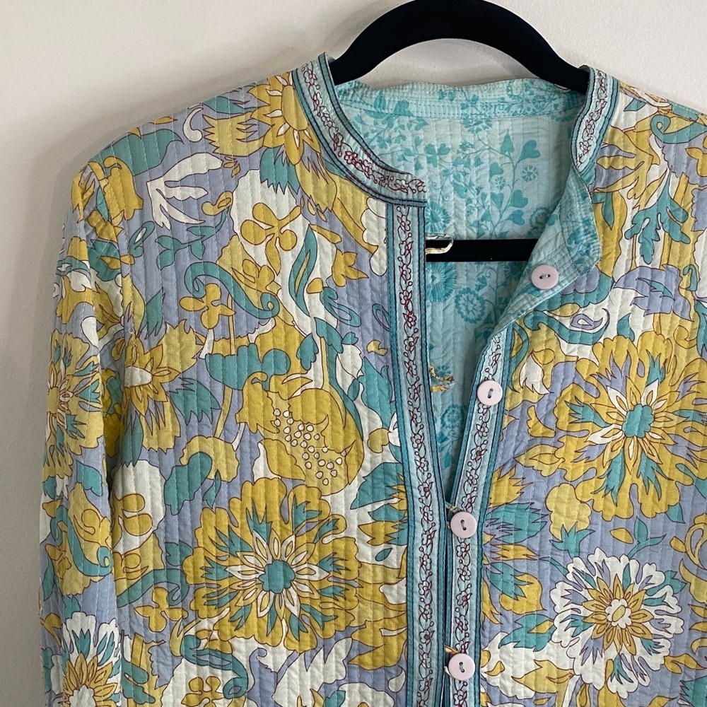 Floral Quilted Jacket Reversible Yellow Blue Cotton Made in India Medium - Picture 3 of 9
